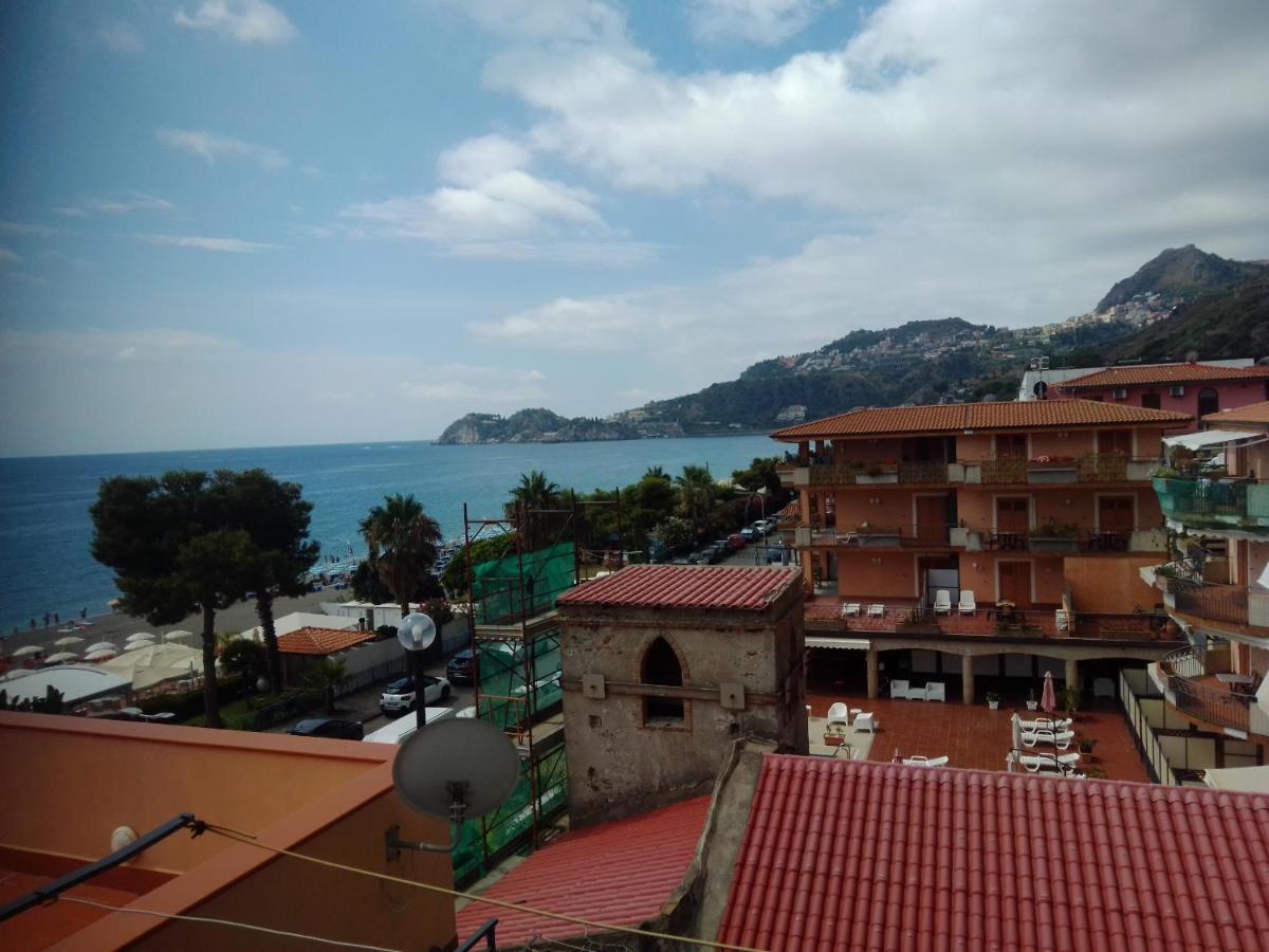 Vacanza Taormina Mare Маццео Экстерьер фото